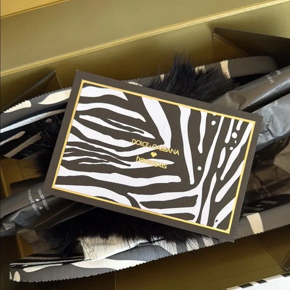 Dolce & Gabbana x havaianas Black Fur Zebra Slides - Picture 4 of 6